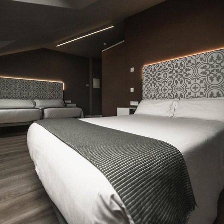 Rener Hotel Los Campones Хіхон Екстер'єр фото